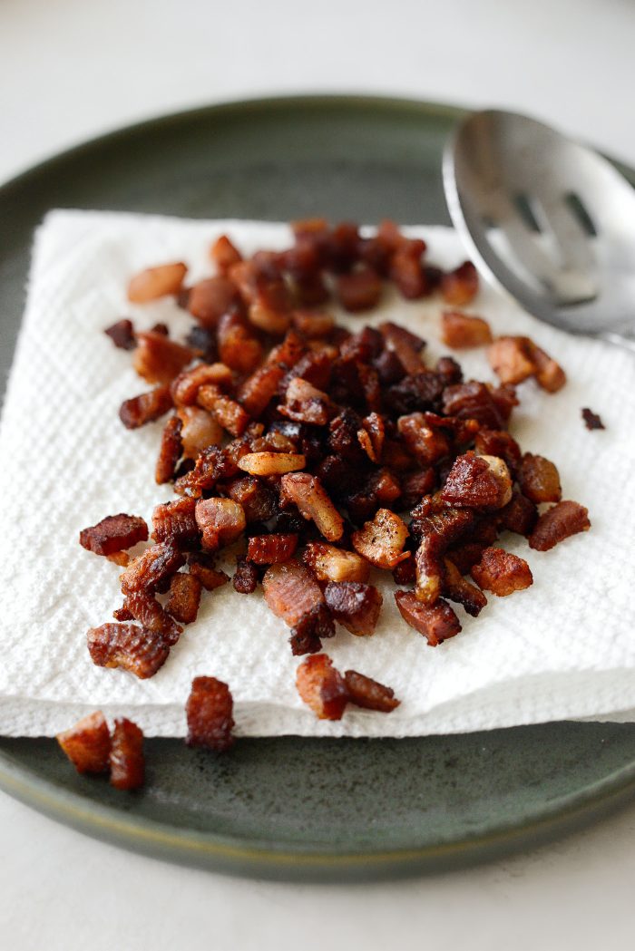 remove crispy pancetta to paper towel lined plate