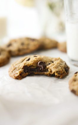Gluten-Free Vegan Chocolate Chip Cookies
