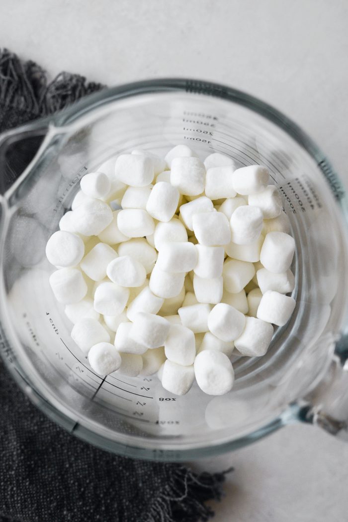 marshmallows in microwave safe bowl