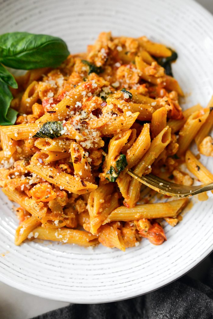 Cheese Chicken One Pot Pasta