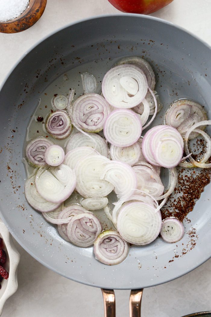 add shallots to pancetta fat