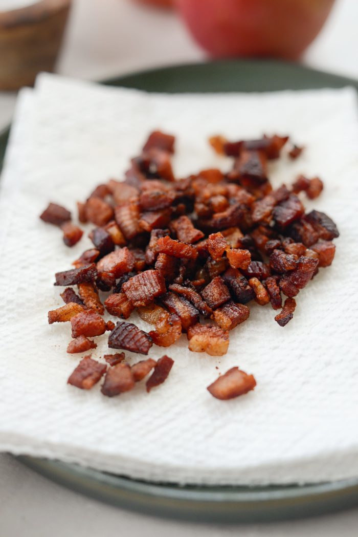 transfer crispy pancetta to paper towel lined plate
