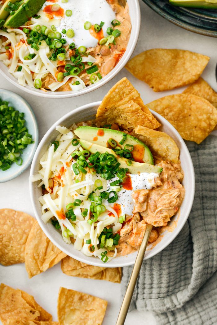 Slow Cooker White Chicken Chili