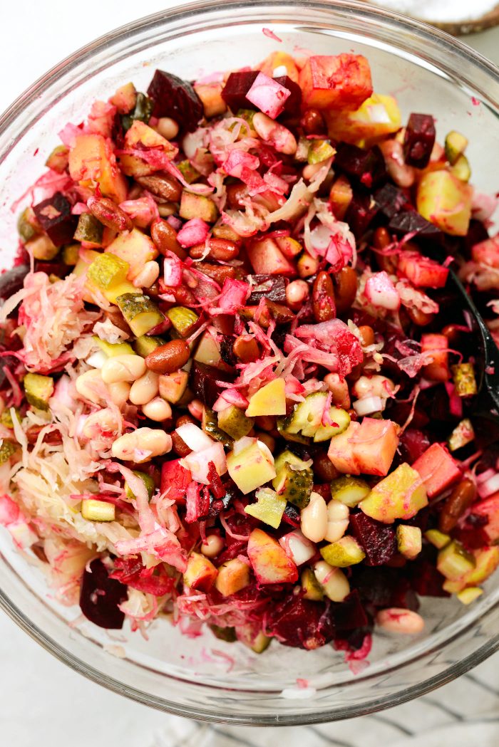 gently toss to combine