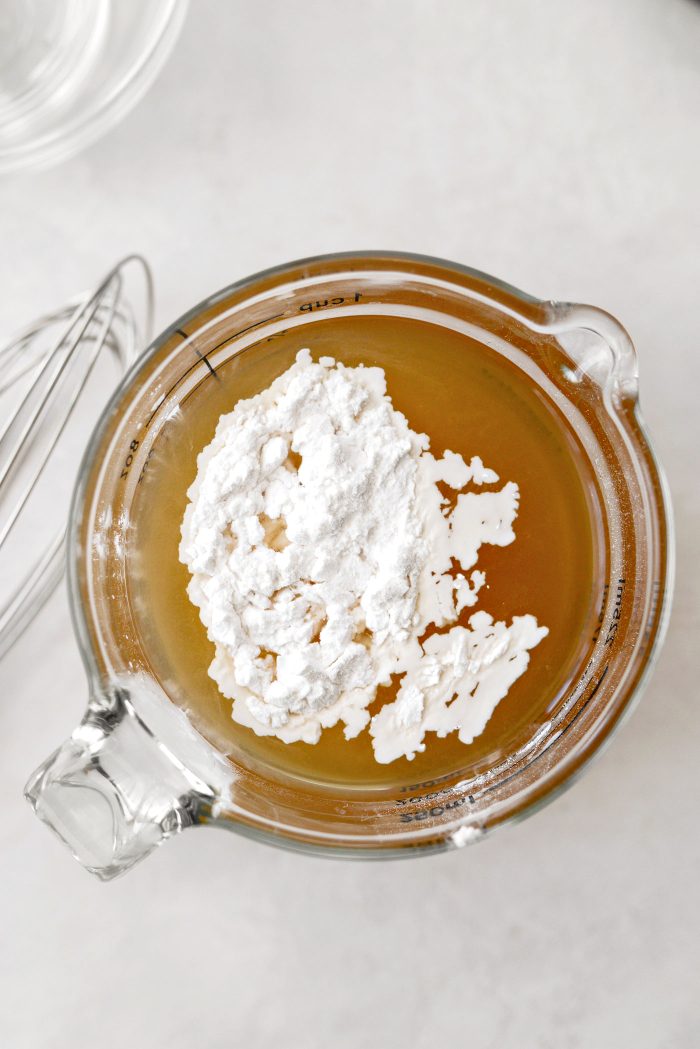 whisk tapioca flour to beef broth