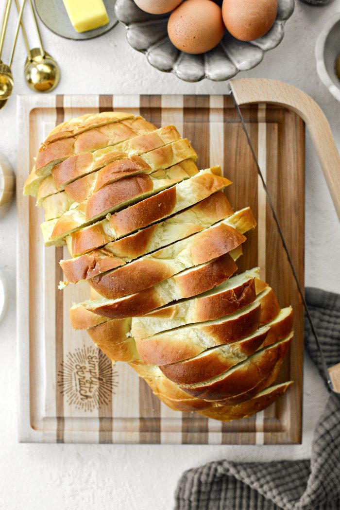 sliced challah