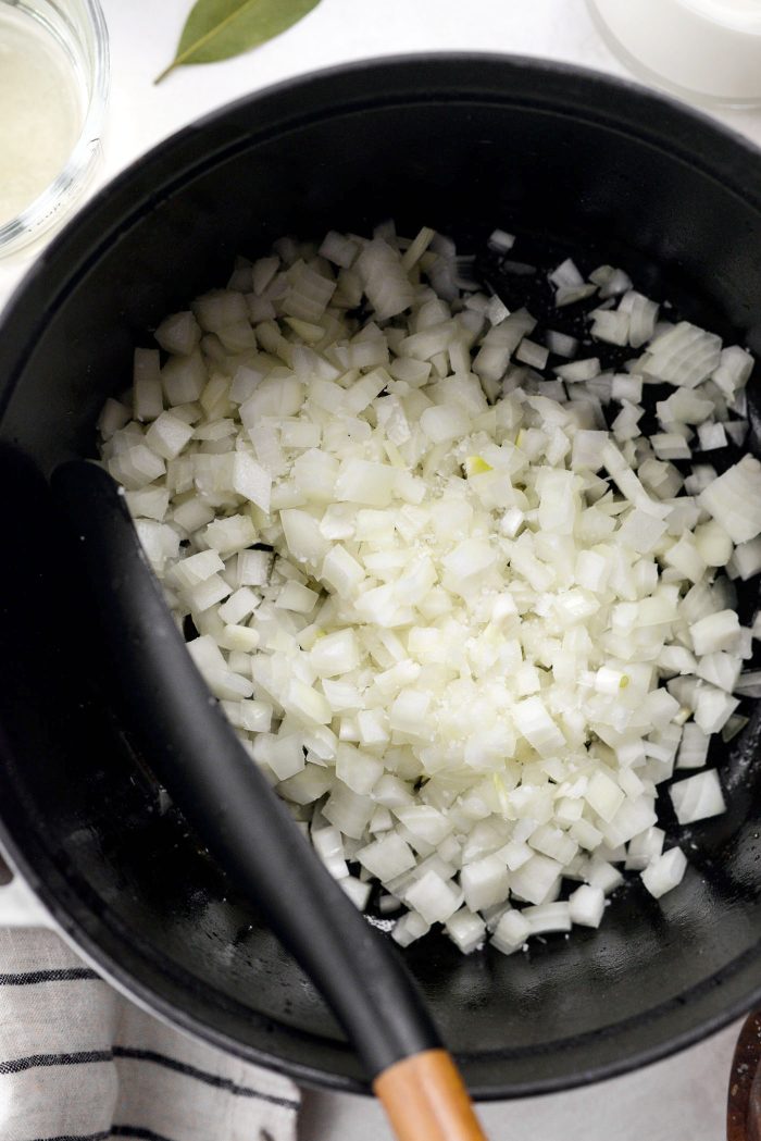 add oil to 2 tablespoons bacon fat