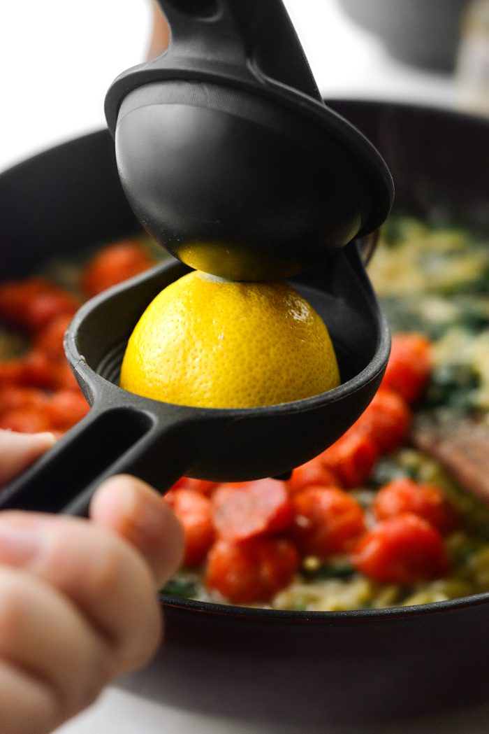 squeeze in lemon juice