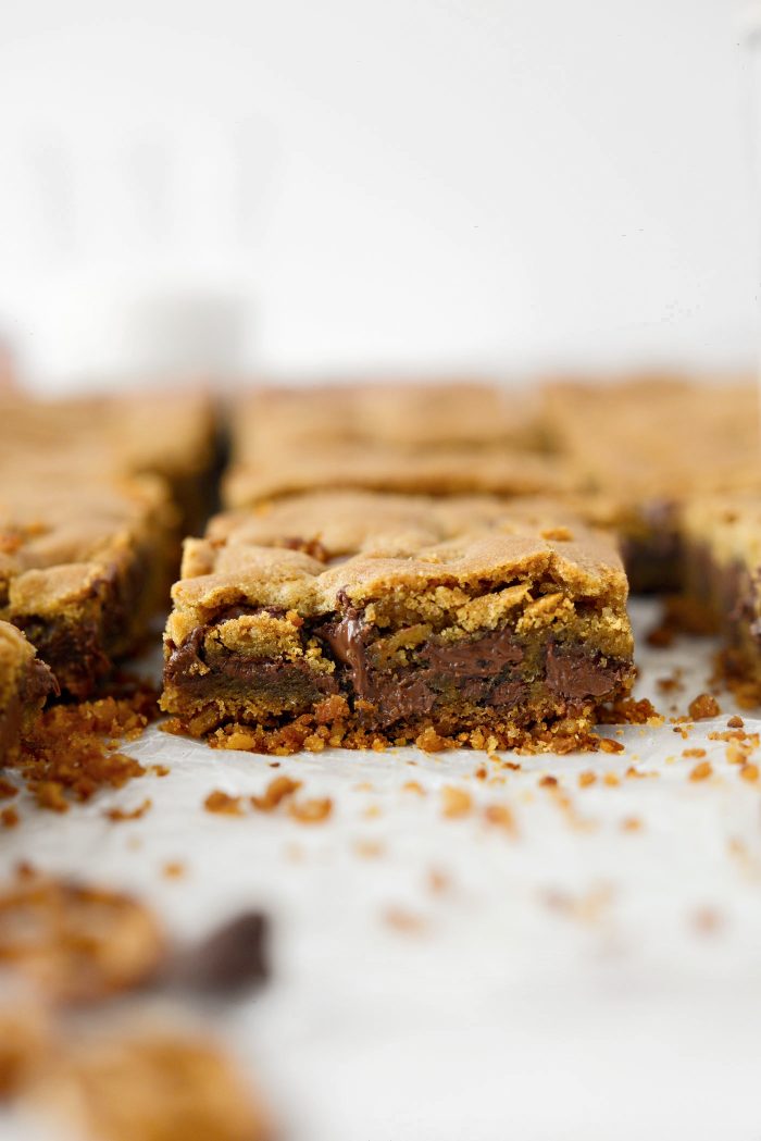 Chocolate Chip Cookie Bars with Salty Pretzel Crust