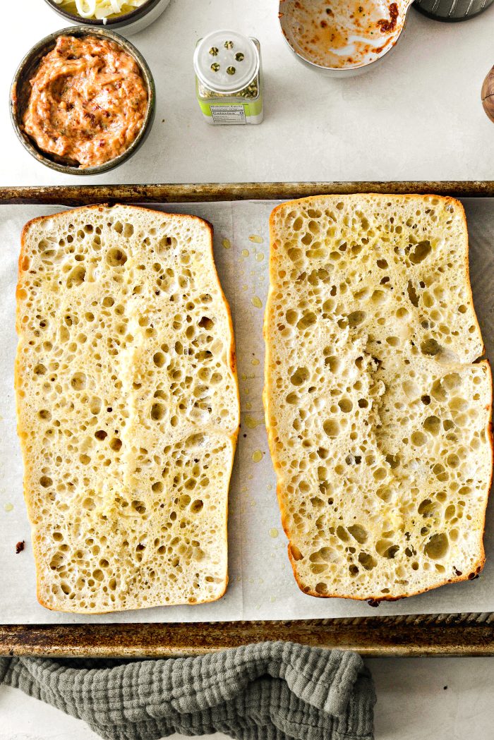 toast focaccia