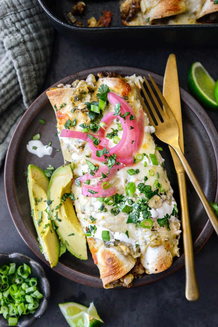 Cheesy Beef Enchiladas Verde