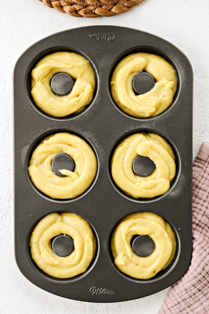pipe batter into each doughnut well
